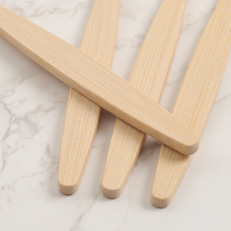 歯茎が弱い方にも優しい、超柔らかい竹製歯ブラシ4本セット。個 - Bamboo Toothbrush のレビューと価格