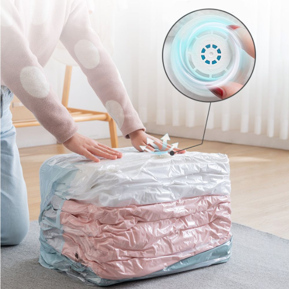 圧縮機能付きの真空収納バッグ。圧縮して収納することで省スペー - Reusable Bag のレビューと価格